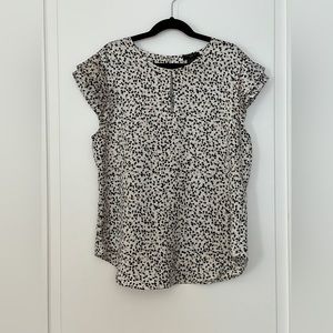 Ann Taylor Patterned Blouse, XSP